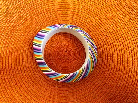 Zaujímavý náramok,