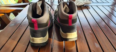 Turistické topánky, 37