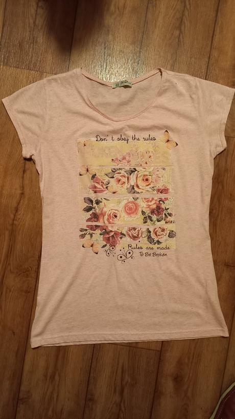 Krásne ružové tričko s ružami xl ako nové, xl