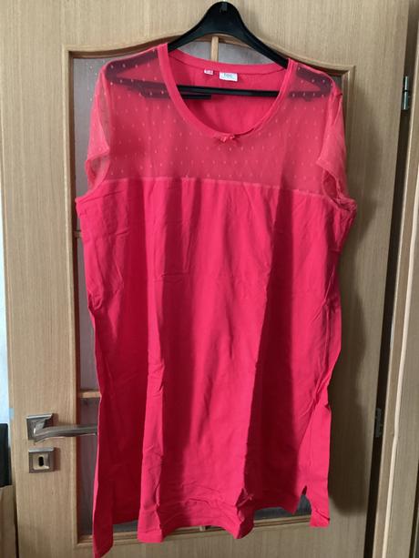 Krásna sexi nočná košeľa s čipkou, bonprix,52