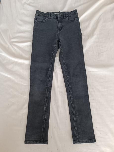 Džínsy, lindex,146