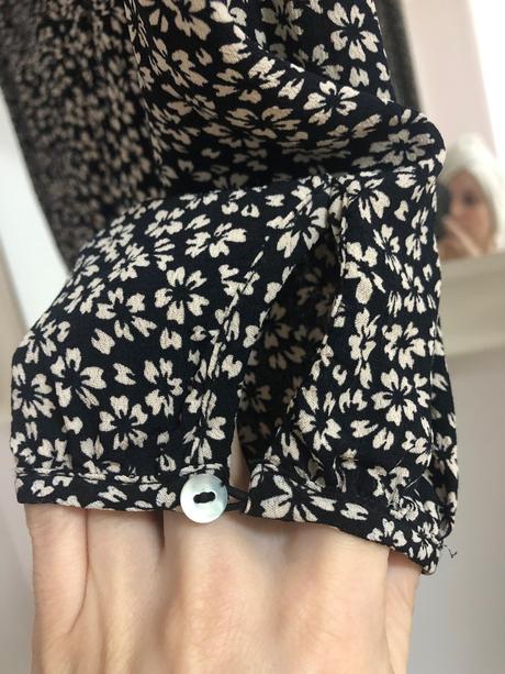 Romantické jarné/letné šaty, s