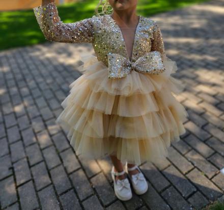 Luxusné tylové flitrované šaty, 116