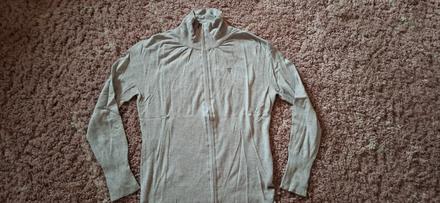 Tenký svetrík guess, guess,38