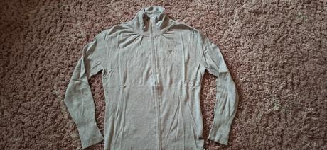 Tenký svetrík guess, guess,38