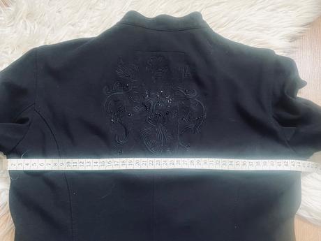 Betty barclay bunda, s