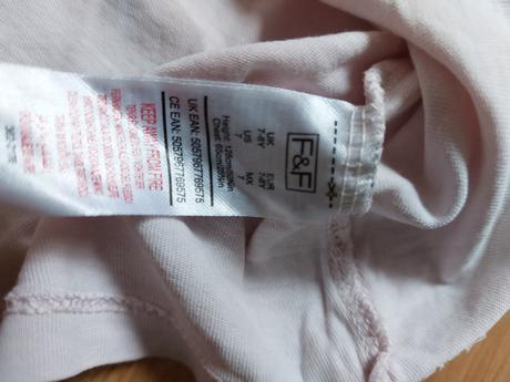 Balík veci 128 7- 8 rokov, 122–134