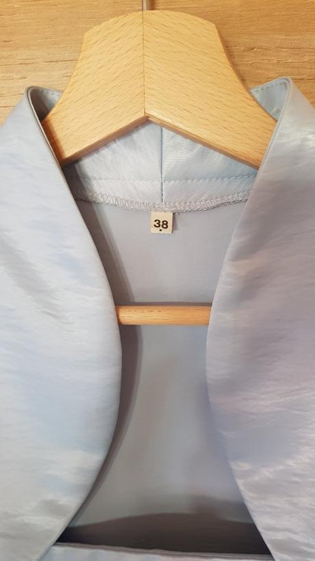 Spoločenské šaty modré, 38