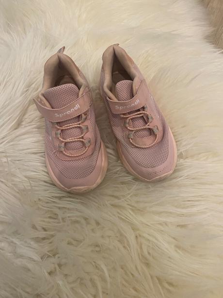 Tenisky ľahučké, sprandi,33