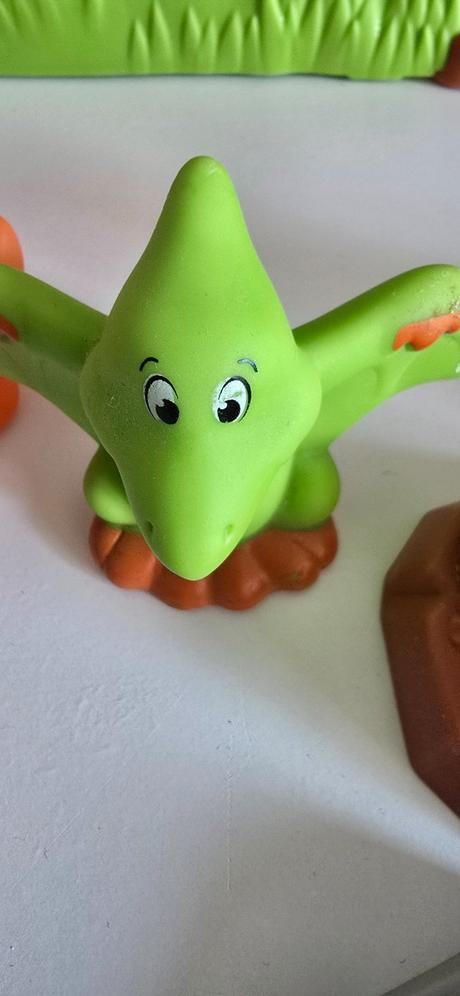 Dinosary,
