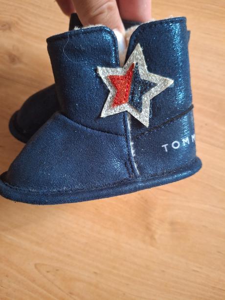 Capačky, tommy hilfiger,<17