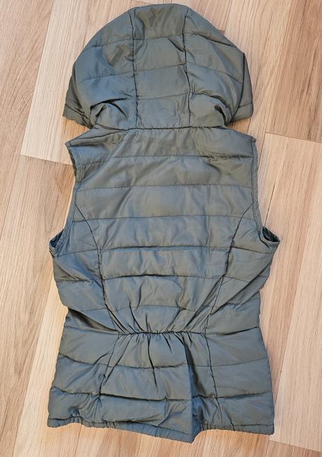 Tenšia prechodná vesta cfl, 134