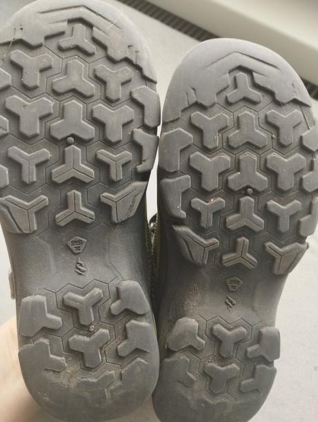 Darujem botasky decathlon, quechua,30