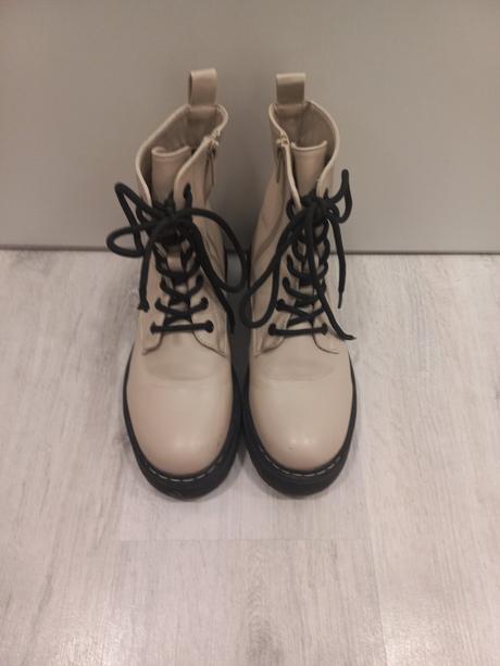 Dievčenské čižmy, 37