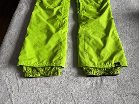 Lyžiarske nohavice, quiksilver,164