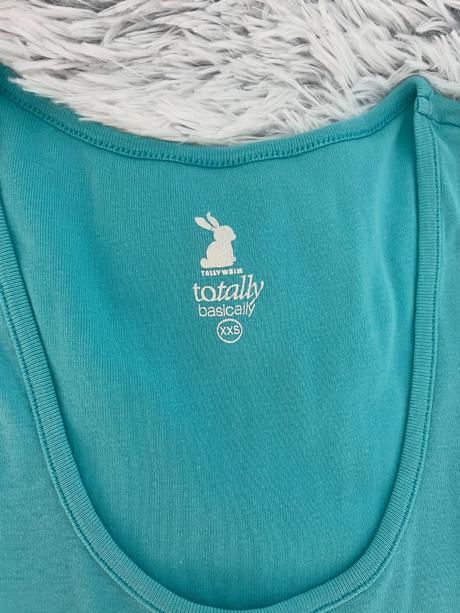 Kraťasy plus tričko, bershka,164