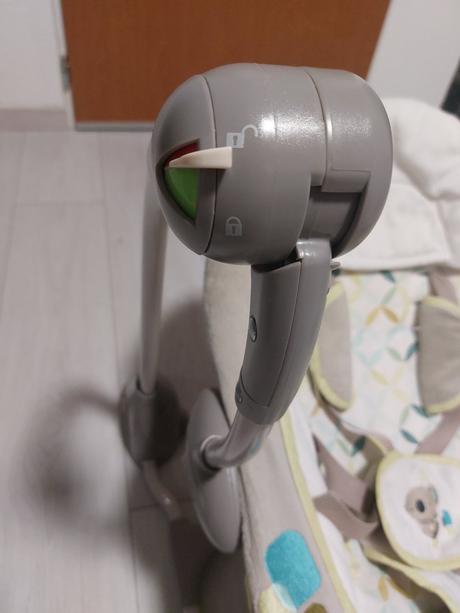 Hojdacie kreslo ingenuity,