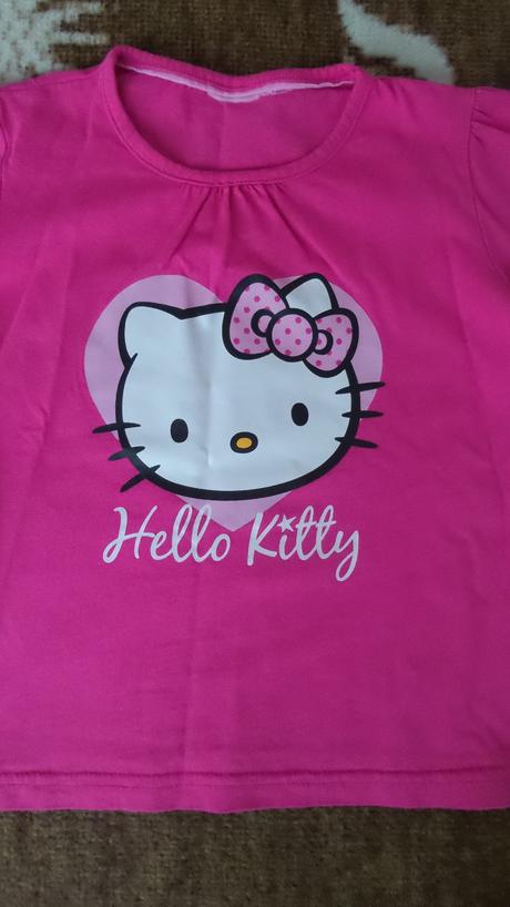 Dvojica hello kitty triciek, sanrio,98