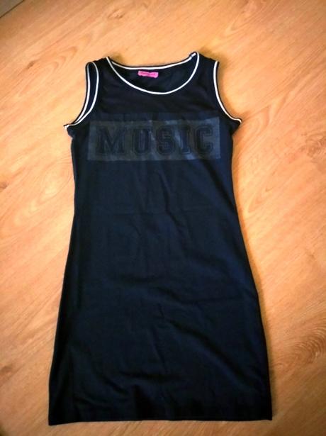 Dievčenské šaty, 158