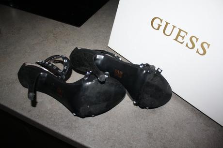 Guess sandalky, guess,39