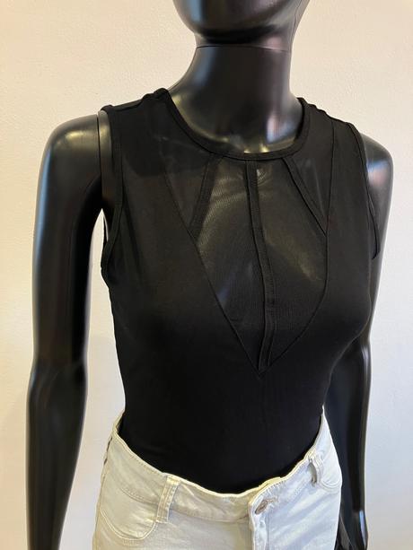 Dámske body s tylom čierne, s