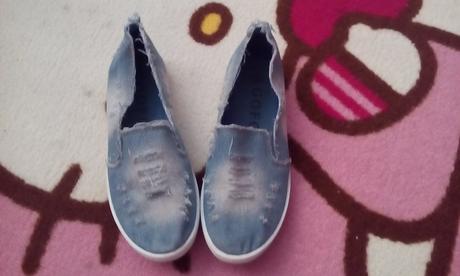 Dievčenské topánky, 31