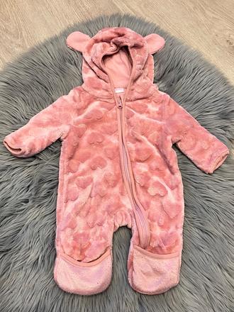 Dievčenský zimný overal so srdiečkami (62), 62