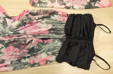 Dlhé spoločenské šaty, 42