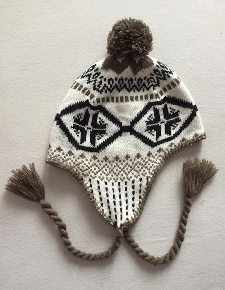 Čiapka s brmbolcom, 134