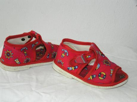 Papučky , slovobuv,<17