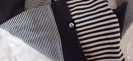 Značková pasikovaná mikinka, adidas,s