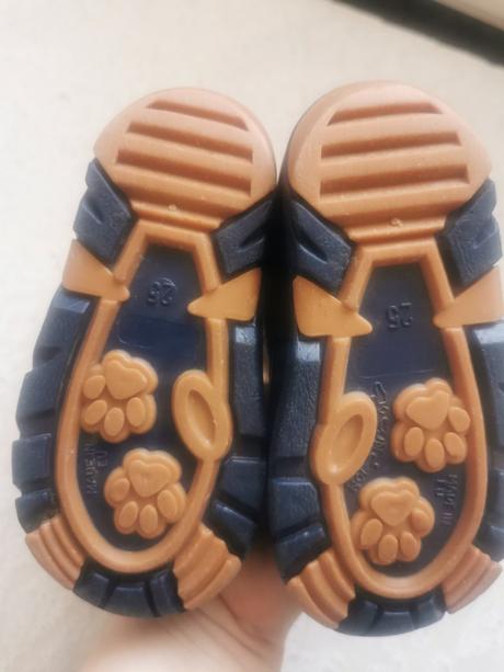 Snehule etirel teddy, 25