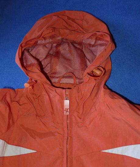Tenka sportova bunda podsita sietkou vel 38, 40, exiray,m