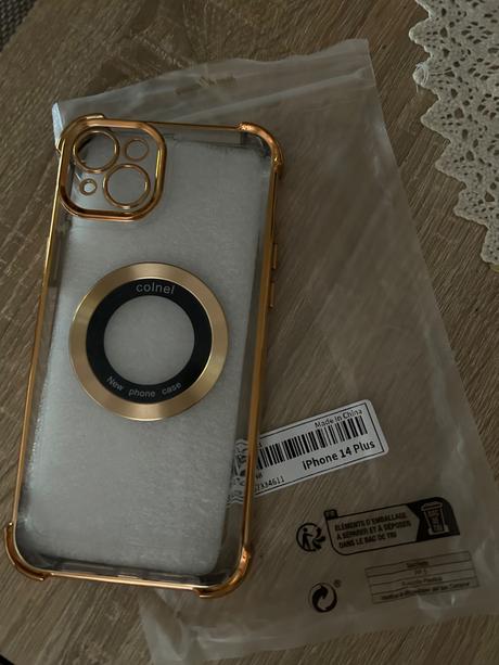 Magneticky obal na iphone 14 plus + pošta zdarma, 