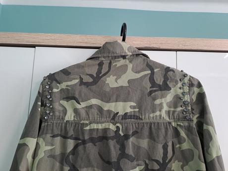 Zara s kamienkami maskáč, zara,m