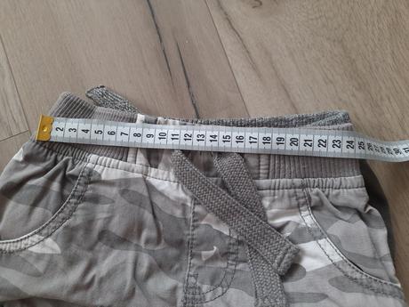 2x kapsáče, lupilu,110