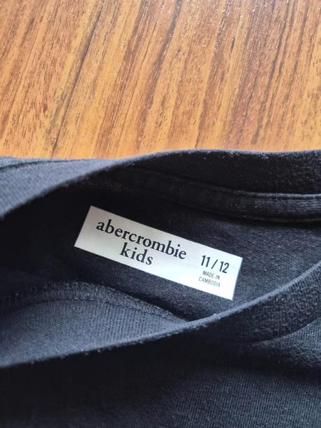 Pekné abercrombie tričko, abercrombie&fitch,152