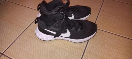 Chlapcenske botasky, nike,34