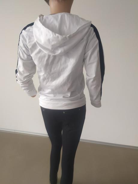 C 24 sportova bunda biela, s