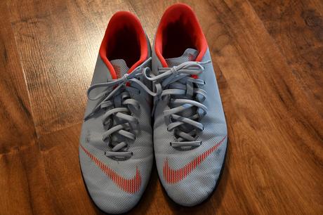 Halové tenisky, nike,42