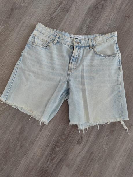 Riflové šortky, bershka,42