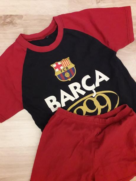 Pyžamo fc barcelona, 104
