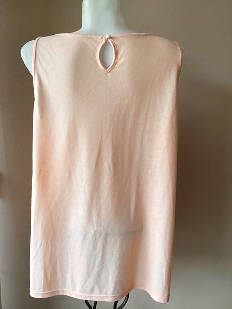 Krajkovy top/91a, 48