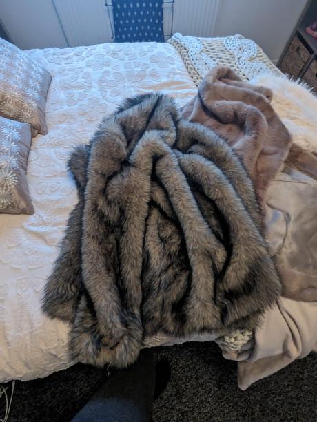 Kožuch bunda z umelej kožušiny, s