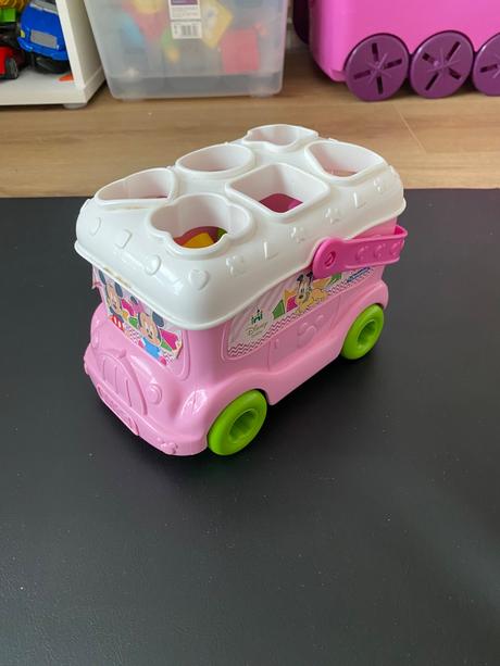 Vkladacie autíčko clementoni, 