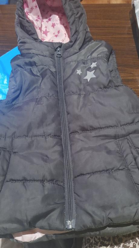 Dievčenská vesta, 104