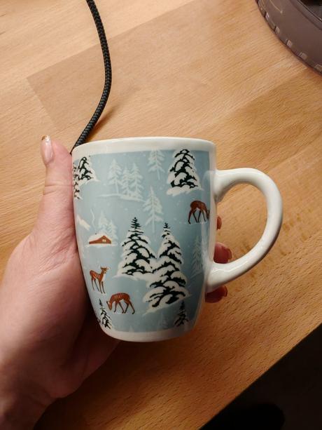 Hrnček detský, menší ako býva klasický hrncek, 