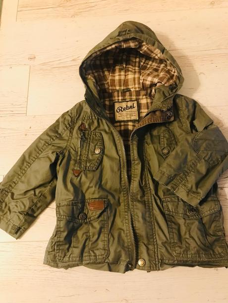 Bunda 104 rebel, rebel,104