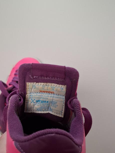 Kolieskové topánky, 30