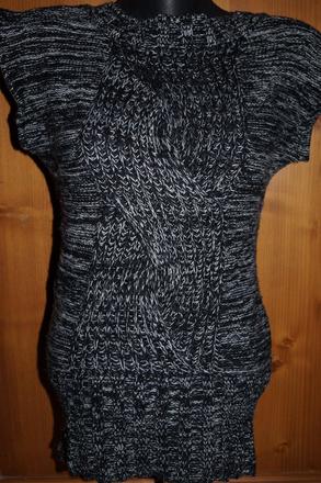 Zaujimava pletena vesta, m